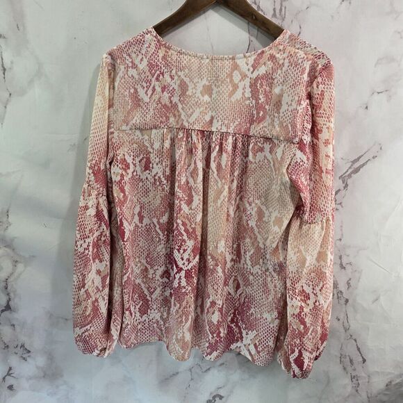 CAbi Shirt Womens Small Blouse Pink Balloon Button Up Bethany Snakeskin 5708 - Picture 6 of 12